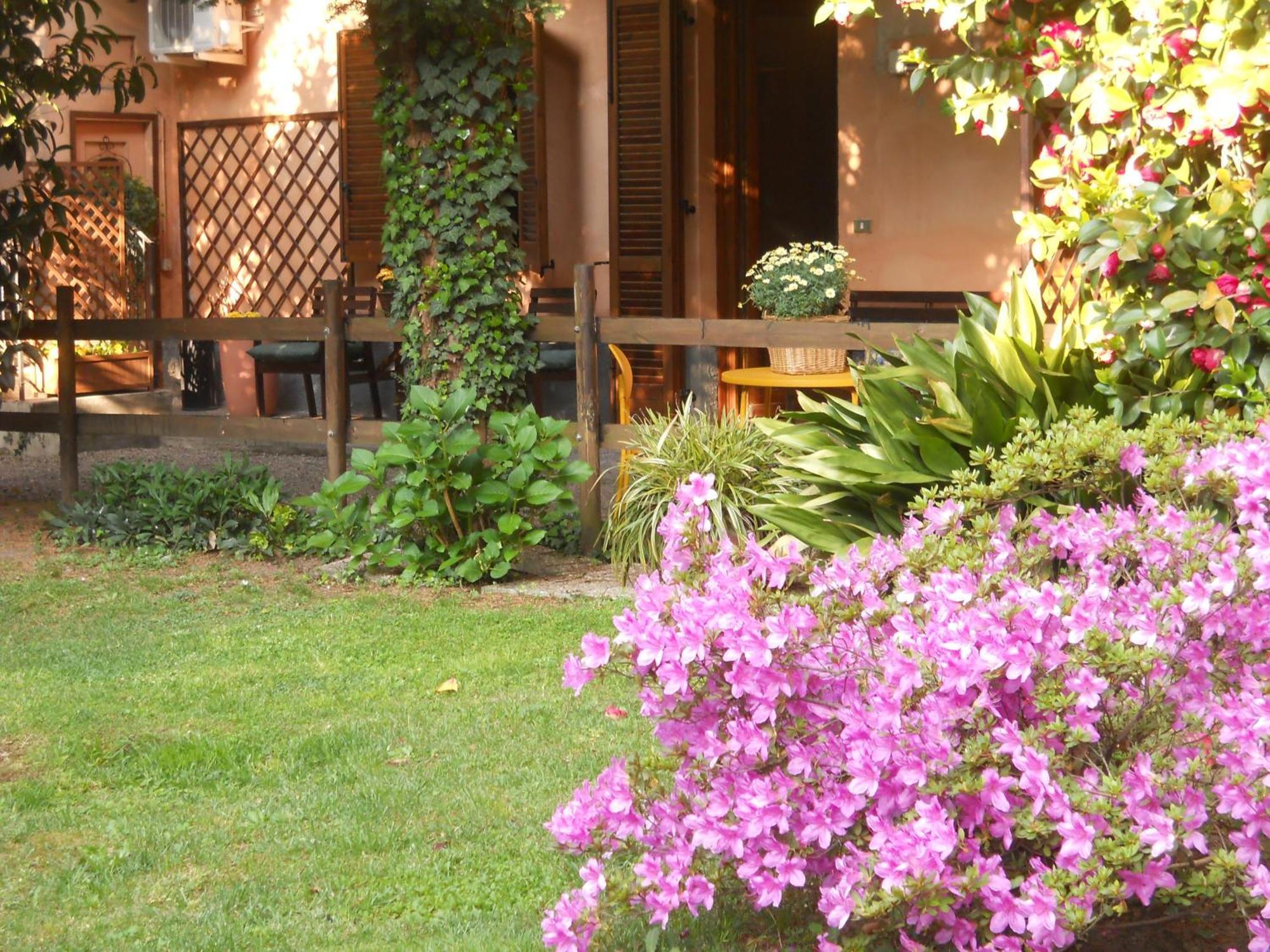 B&B Il Cortile Malpensa Casorate Sempione Ngoại thất bức ảnh