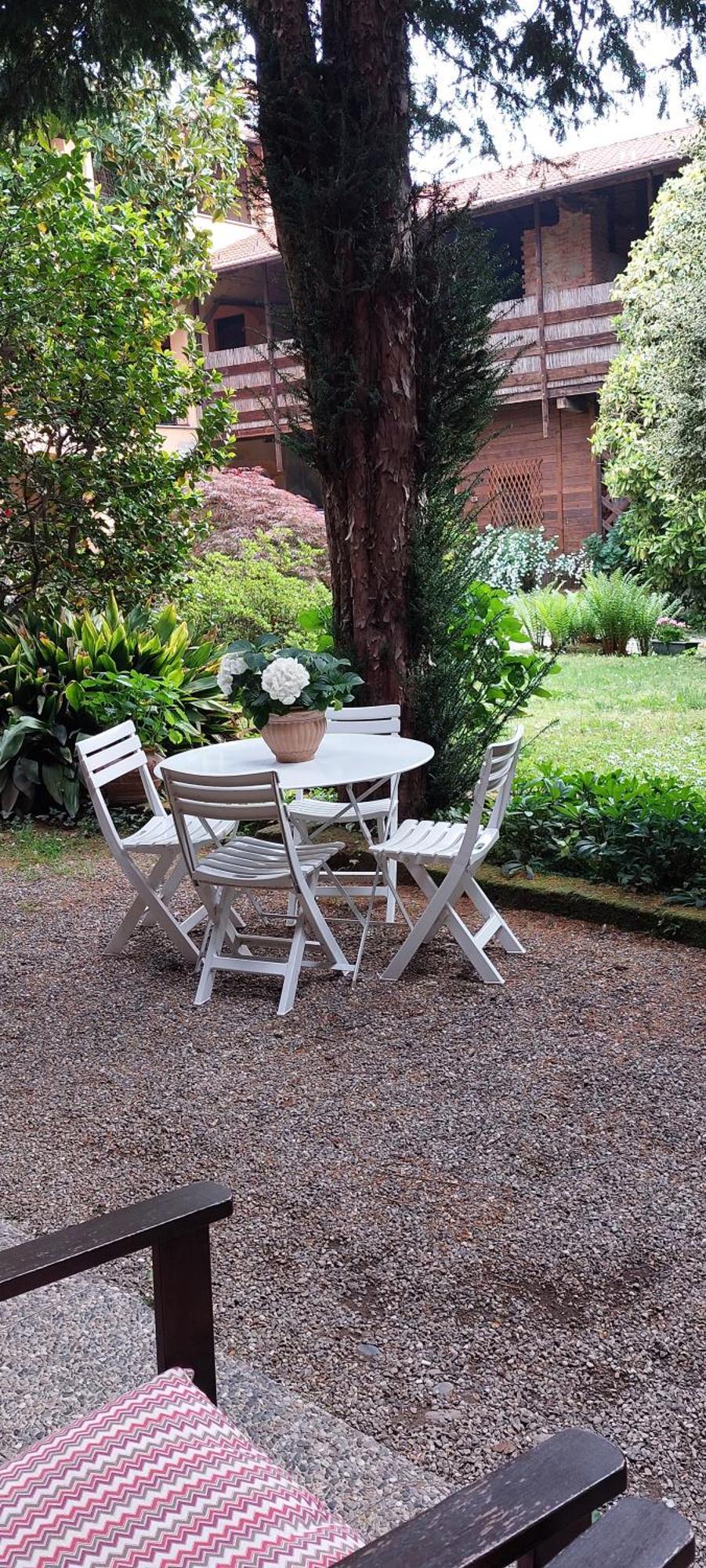 B&B Il Cortile Malpensa Casorate Sempione Ngoại thất bức ảnh