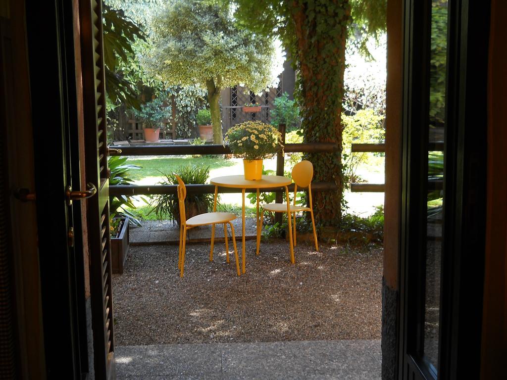 B&B Il Cortile Malpensa Casorate Sempione Phòng bức ảnh