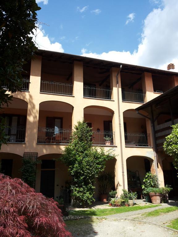 B&B Il Cortile Malpensa Casorate Sempione Ngoại thất bức ảnh