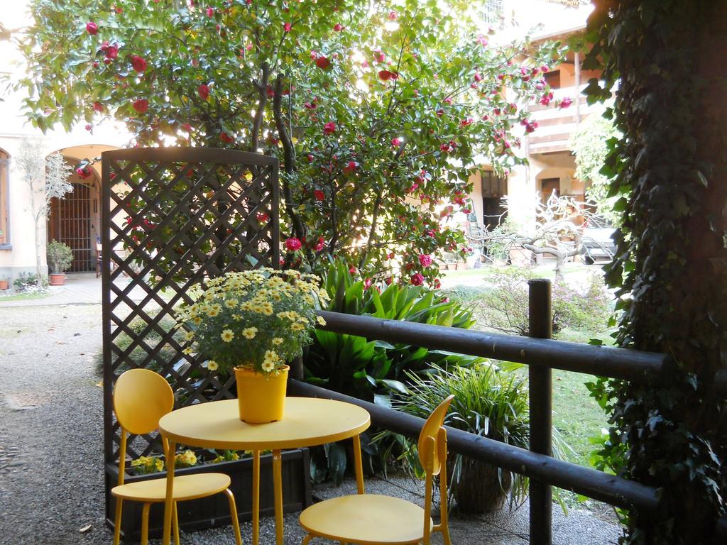 B&B Il Cortile Malpensa Casorate Sempione Ngoại thất bức ảnh